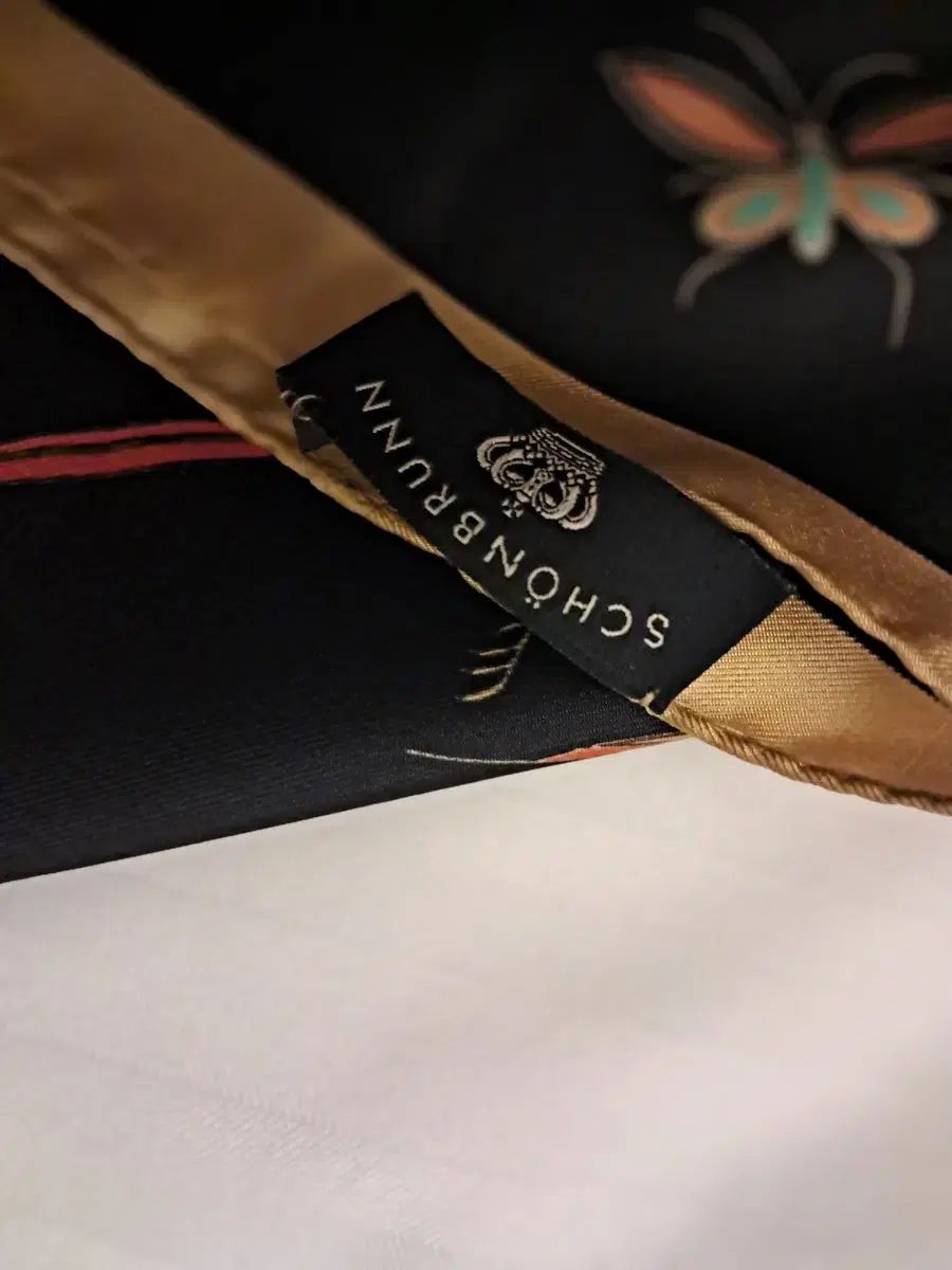 2025 オーストリア ウィーン シェーンブルン宮殿 グッズショップ シルクスカーフ