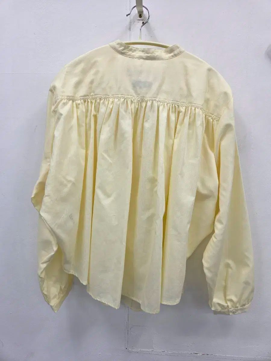 プレーン アイボリー