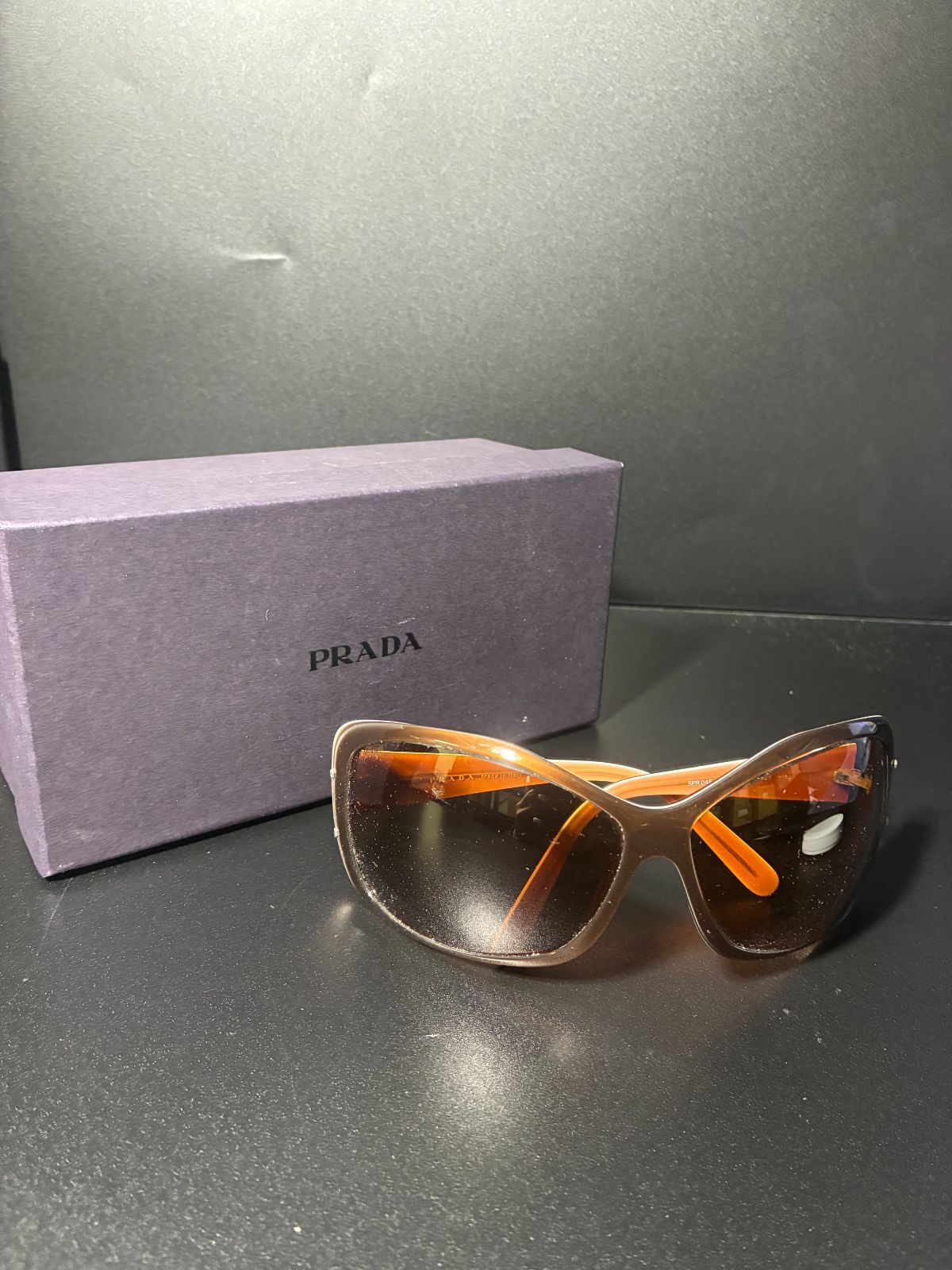 プラダ サングラス B25110342