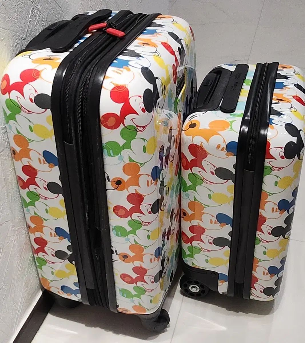 全品本物! アメリカンツーリスター mickey mouse キャリアー 2個 【最安値挑戦】