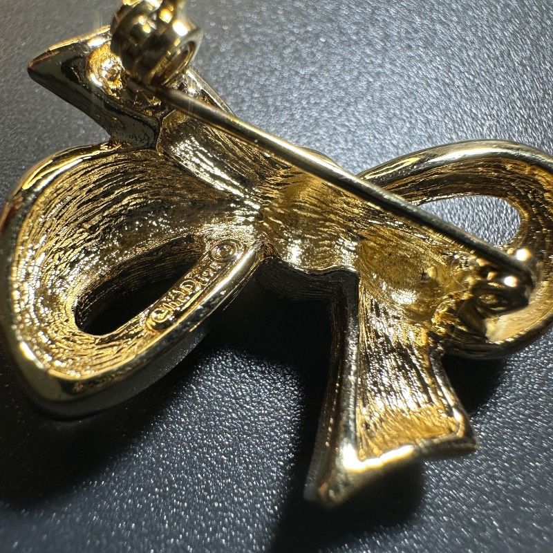 【S】美品 Dior ディオール リボン ヴィンテージ ゴールド ブローチ 箱付 vintage】ディオール リボンモチーフ ゴールドカラー ミニブローチ S