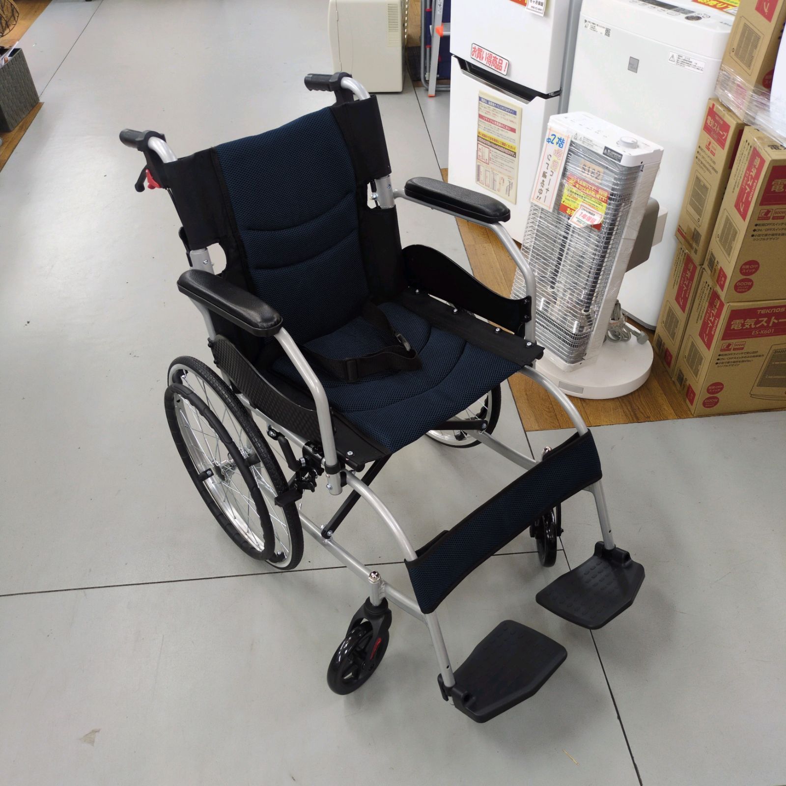 J313 Hill Stone 車いす 自走式 ノーパンクタイヤ sg229