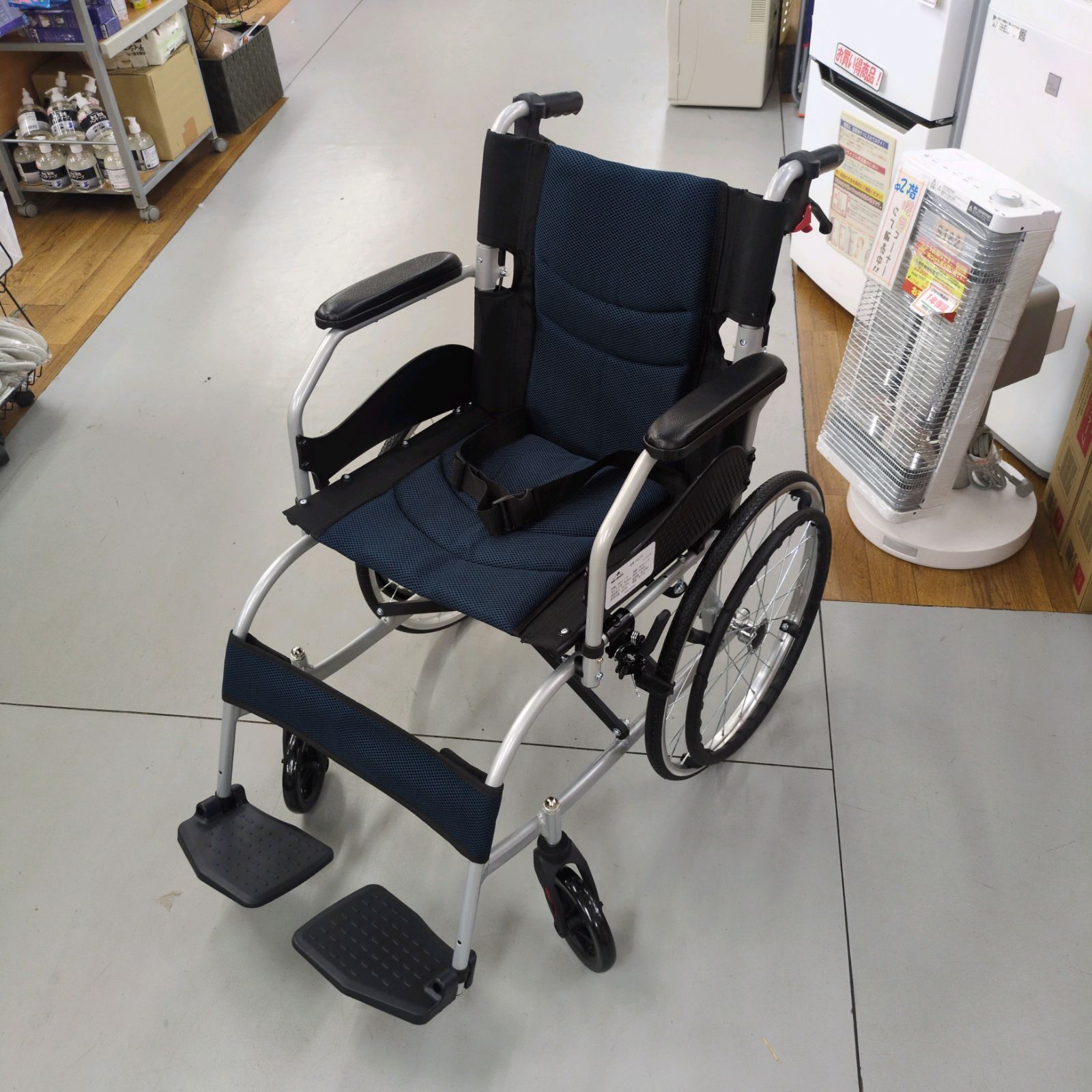 J313 Hill Stone 車いす 自走式 ノーパンクタイヤ sg229