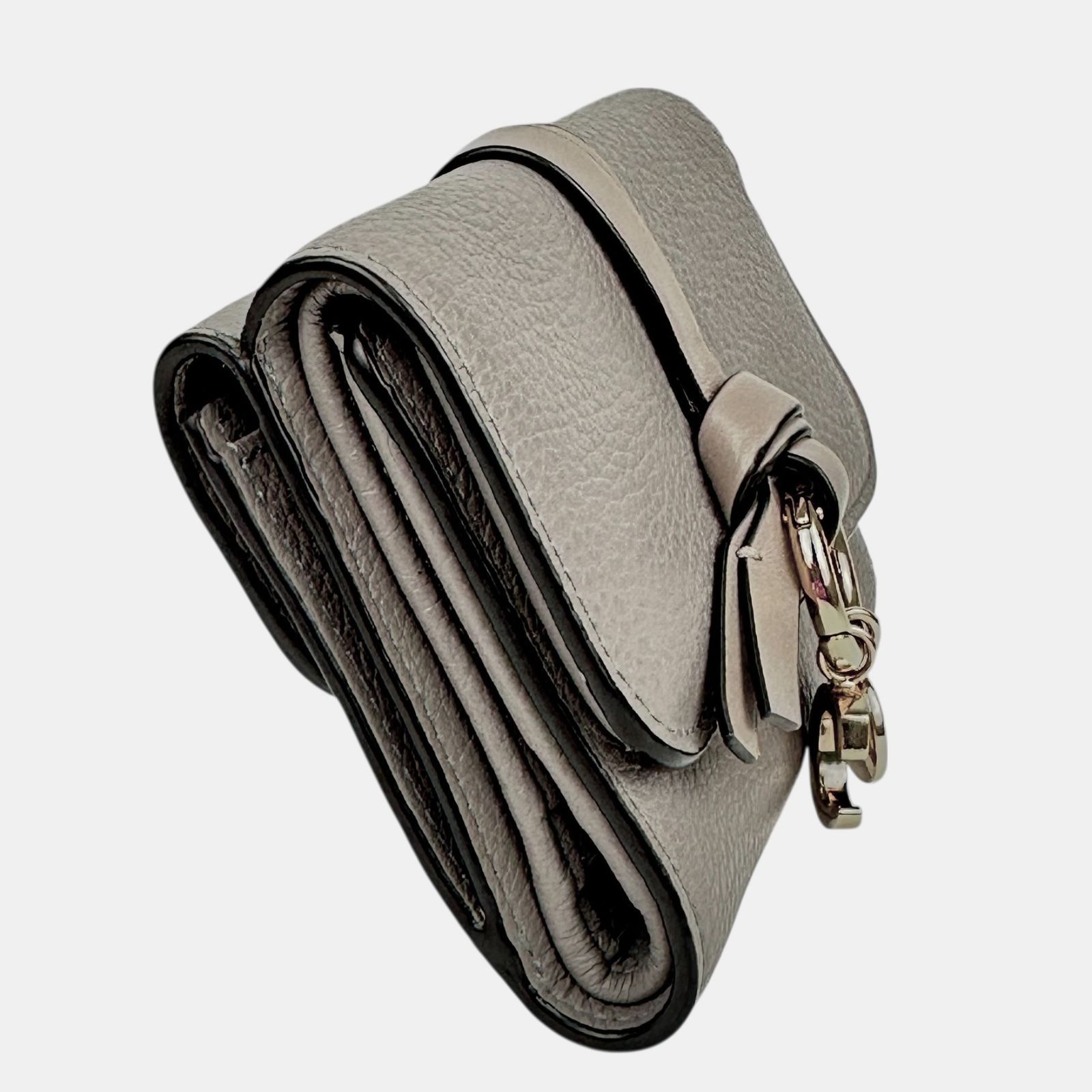 コンパクト財布