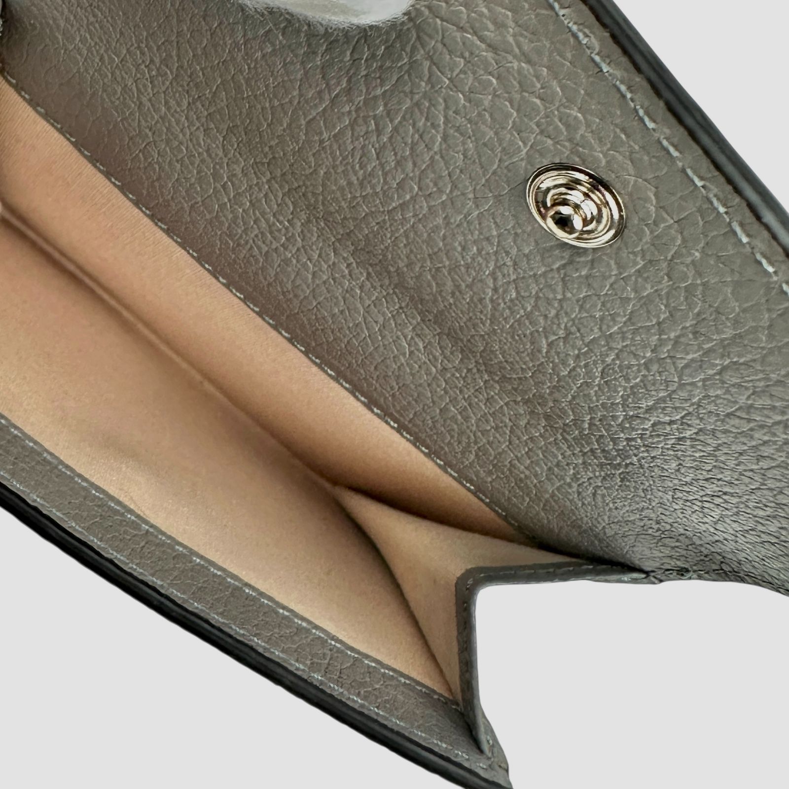 コンパクトウォレット