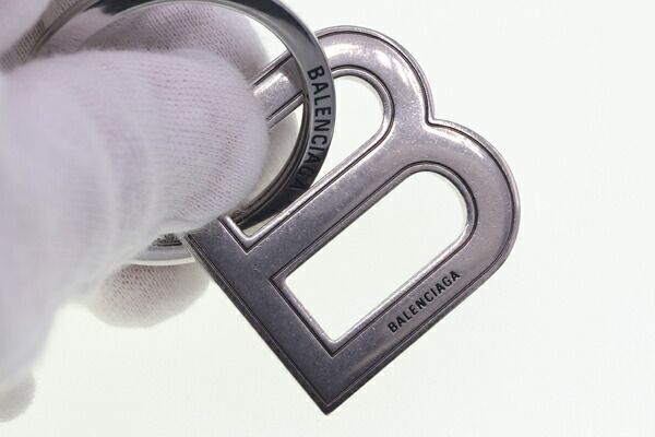 バレンシアガ キーリング シルバー 販売 メタル ロゴ バレンシアガ