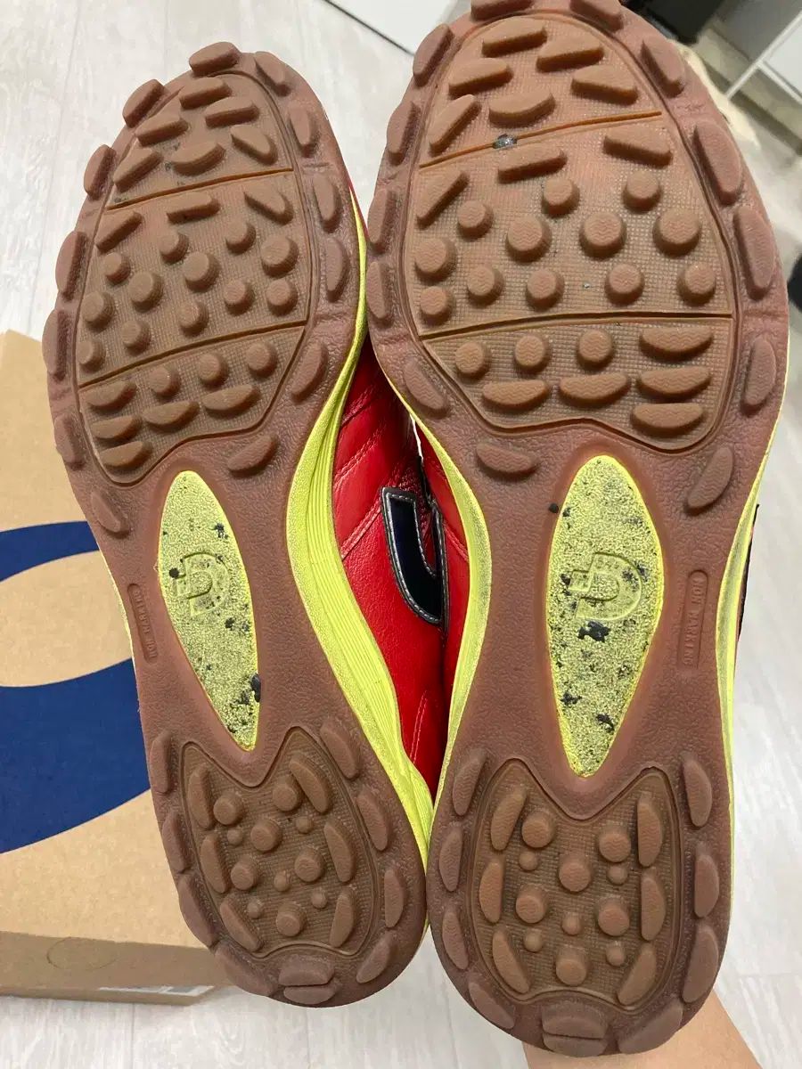 TF サッカーシューズ