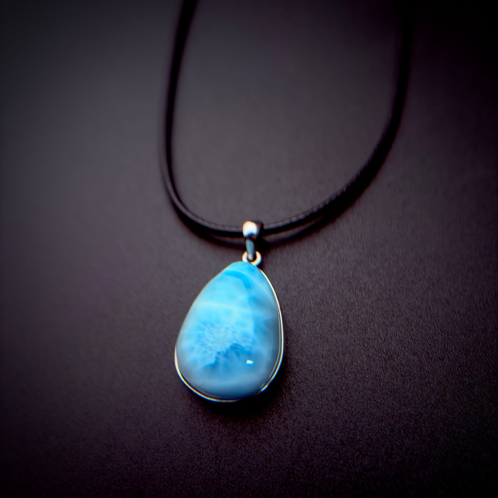 ラリマー ドロップ形 ネックレス 本物 高品質 ラリマー しずく型