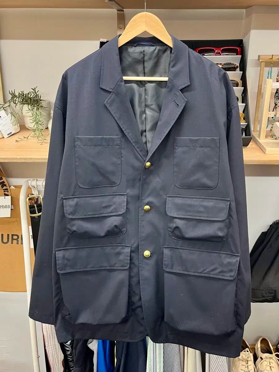 105 BEAMS マルチポケット ブレーザー