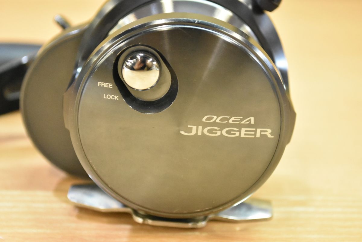 2000NRHG ベイトリール