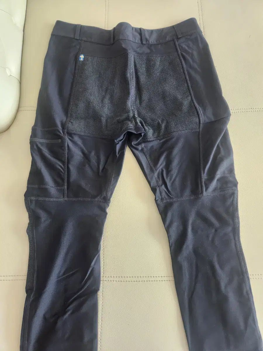 フェールラーベン アビスコ トレッキング タイツ