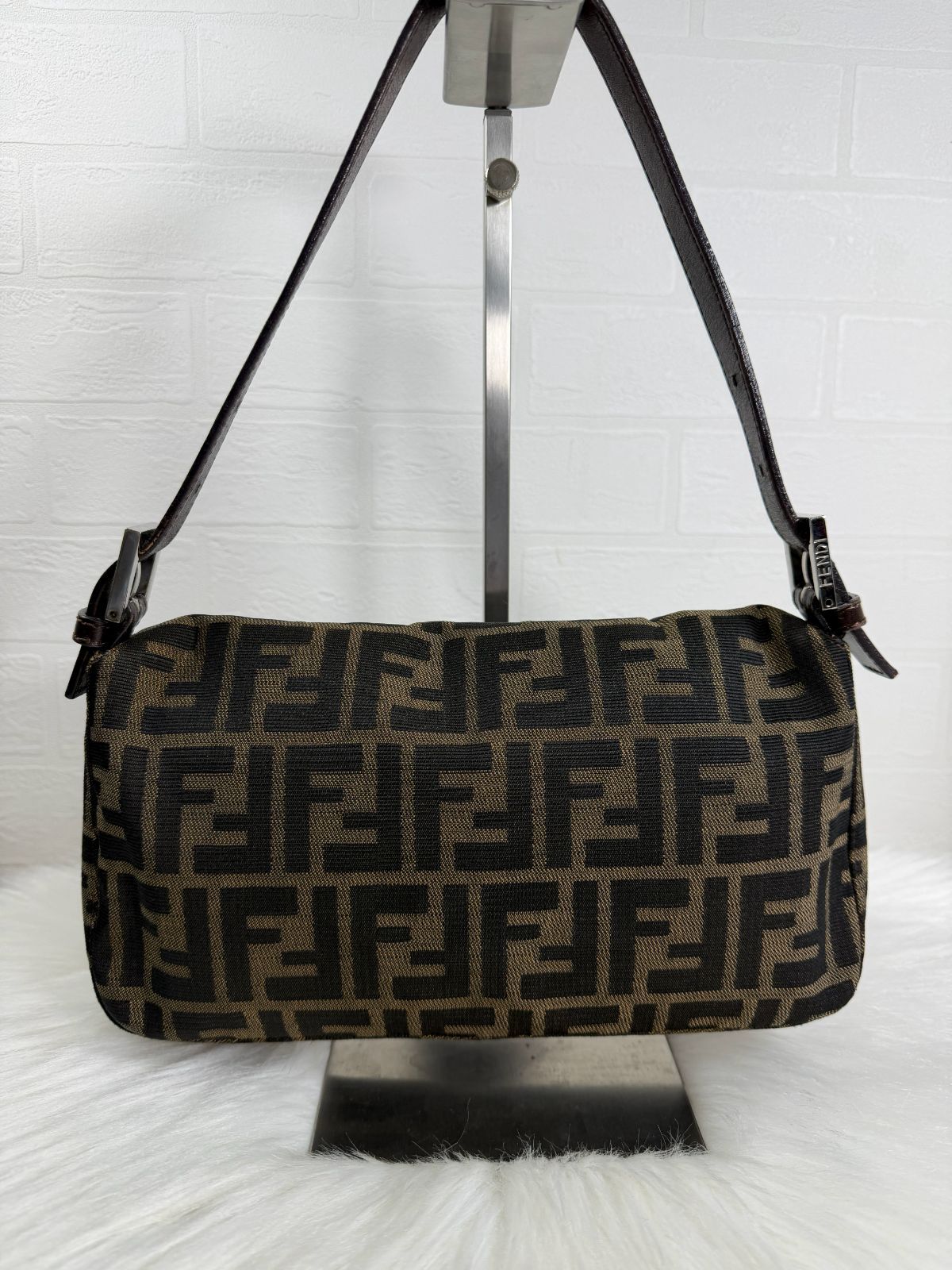 FENDI フェンディ マンマバケット ハンドバッグ ズッカ キャンバス