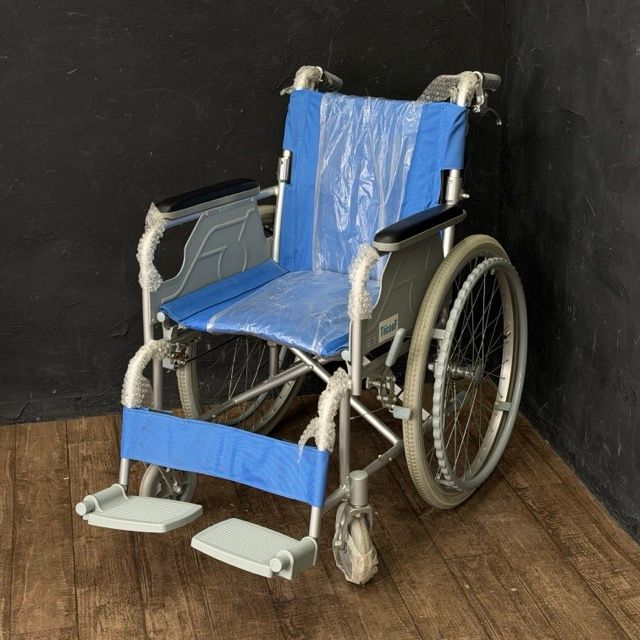 車椅子 TacaoF テイコブ BM 02 最大体重 100 kg 座面高44 5 cm 折りたたみ式 自走式 514856