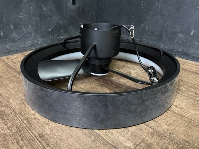 ARTIKA LEDシーリングファン 【中古】 FAN-AUR-C4BL 2025年製 ライトと