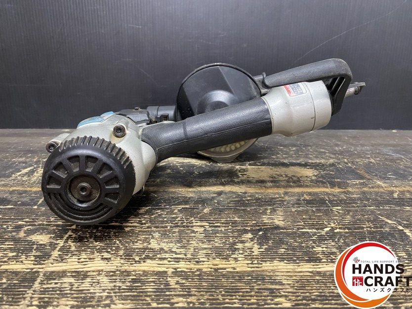 使用空気圧 0.44-0.83