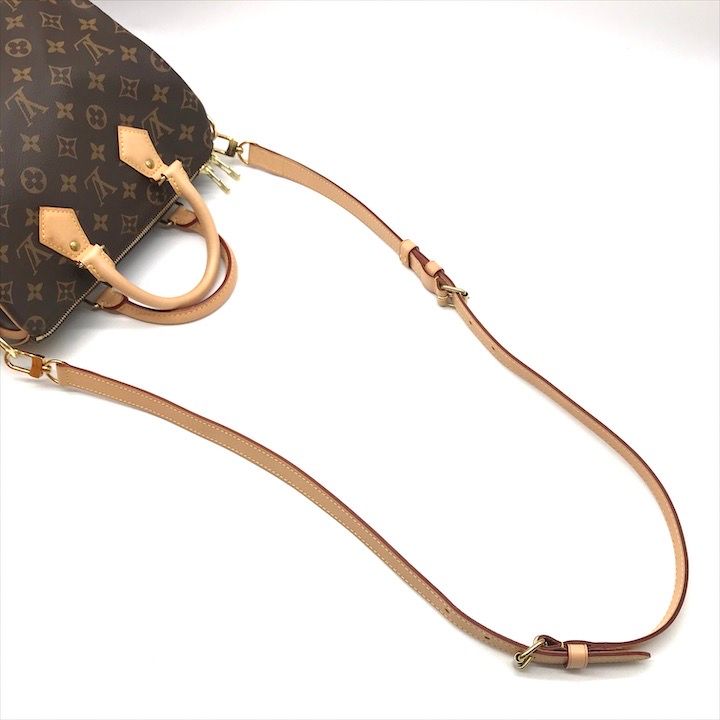 ショルダーバッグ