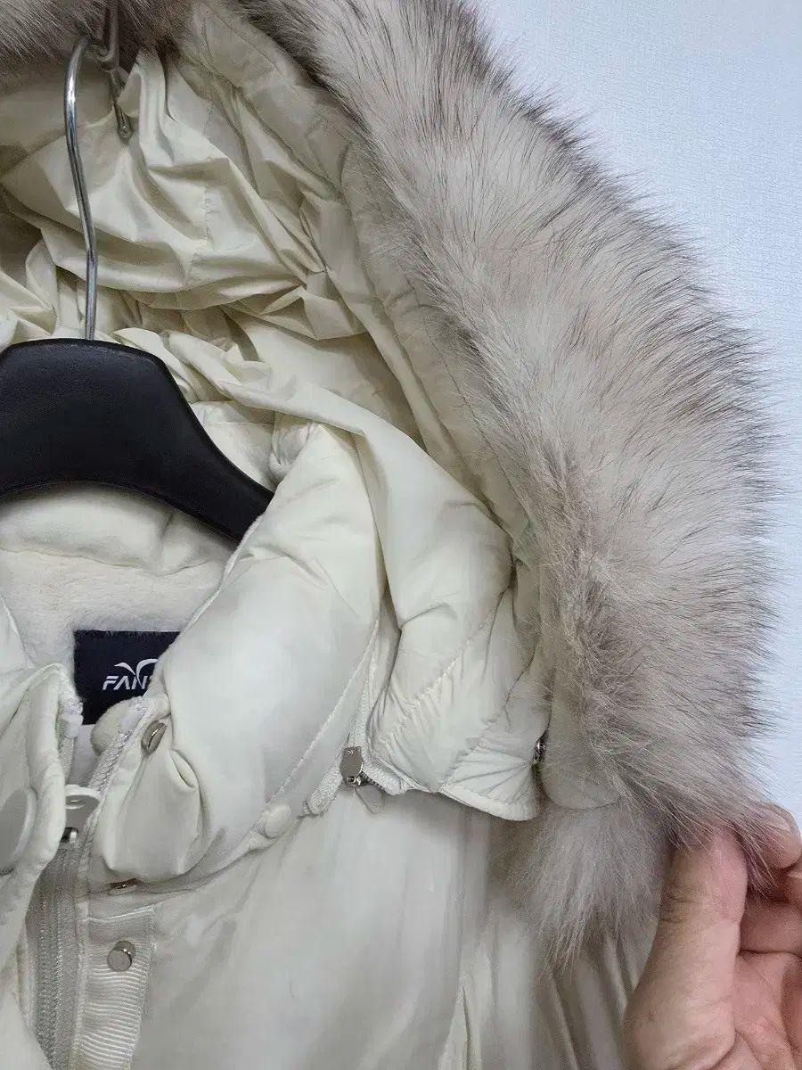 ファー フーディーダウン