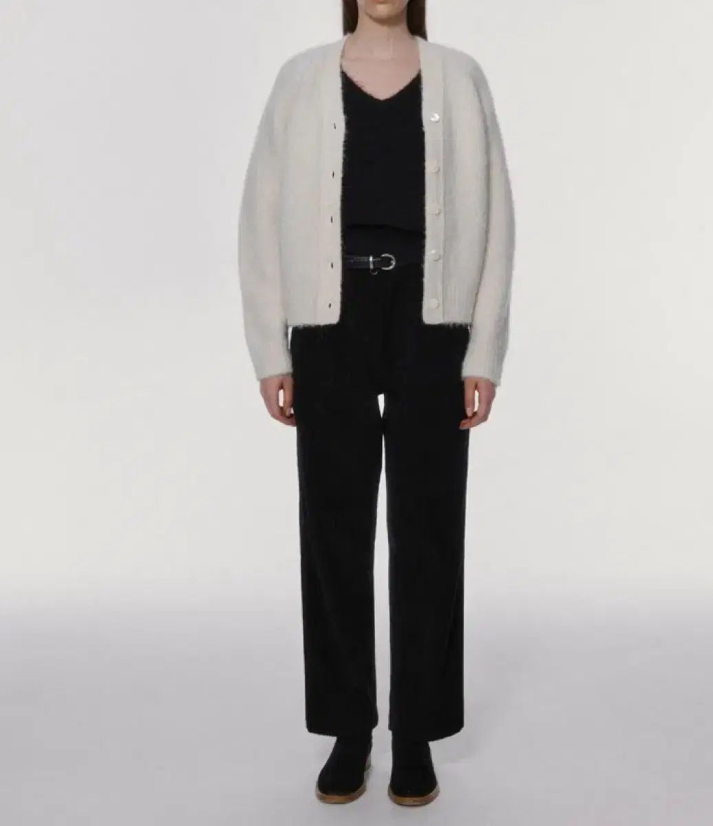 ナッシングリトゥン Volume alpaca cardigan Ecru