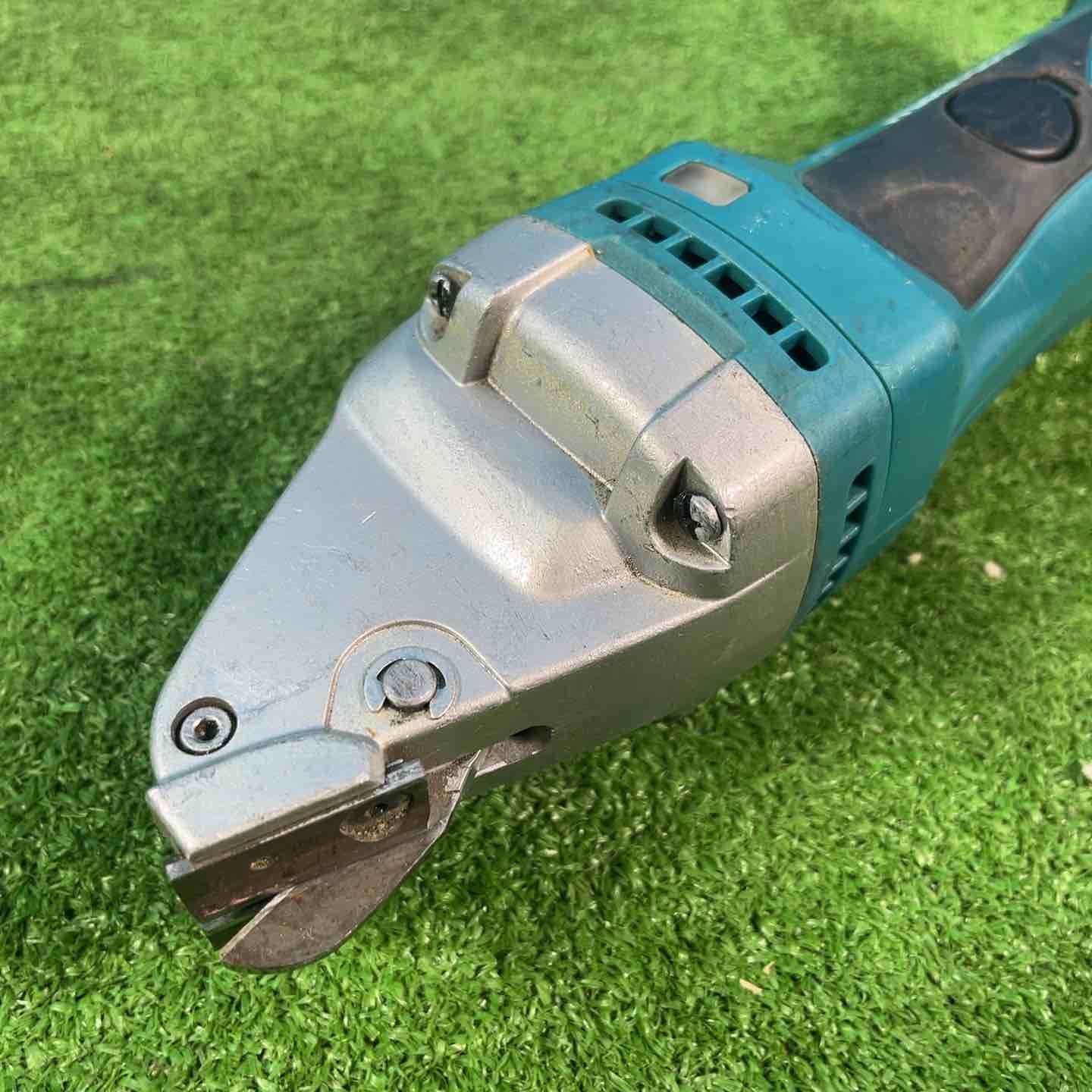 コードレスストレートシャー JS