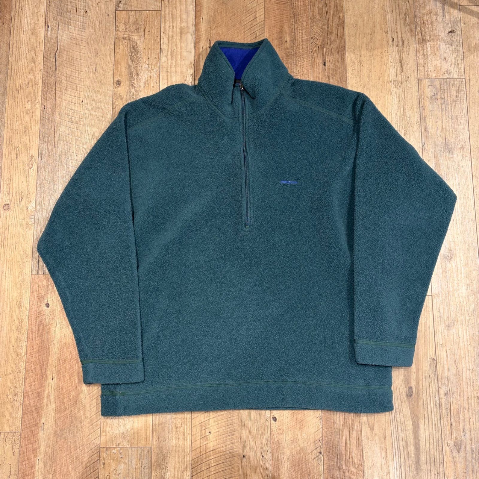 額装P10号】沢田 実「暁」風景画／湖に映る森・群鳥／マット付・銀色