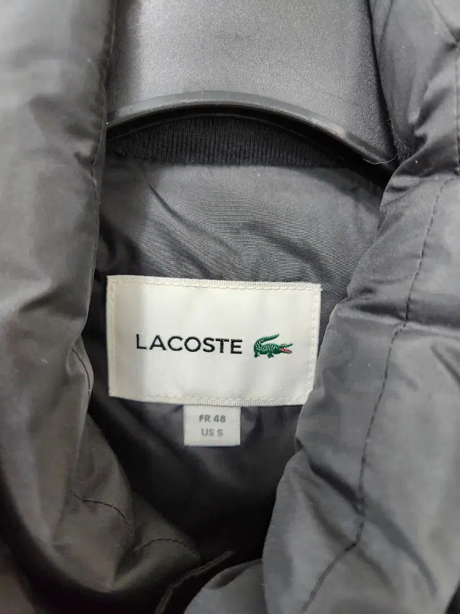 ラコステ ブラック グース ステン コート US S