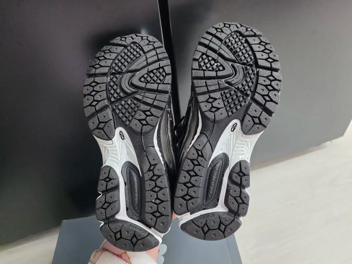 ニュー ンス 1906 スニーカー 22 5 cm 秋冬対応 その他 