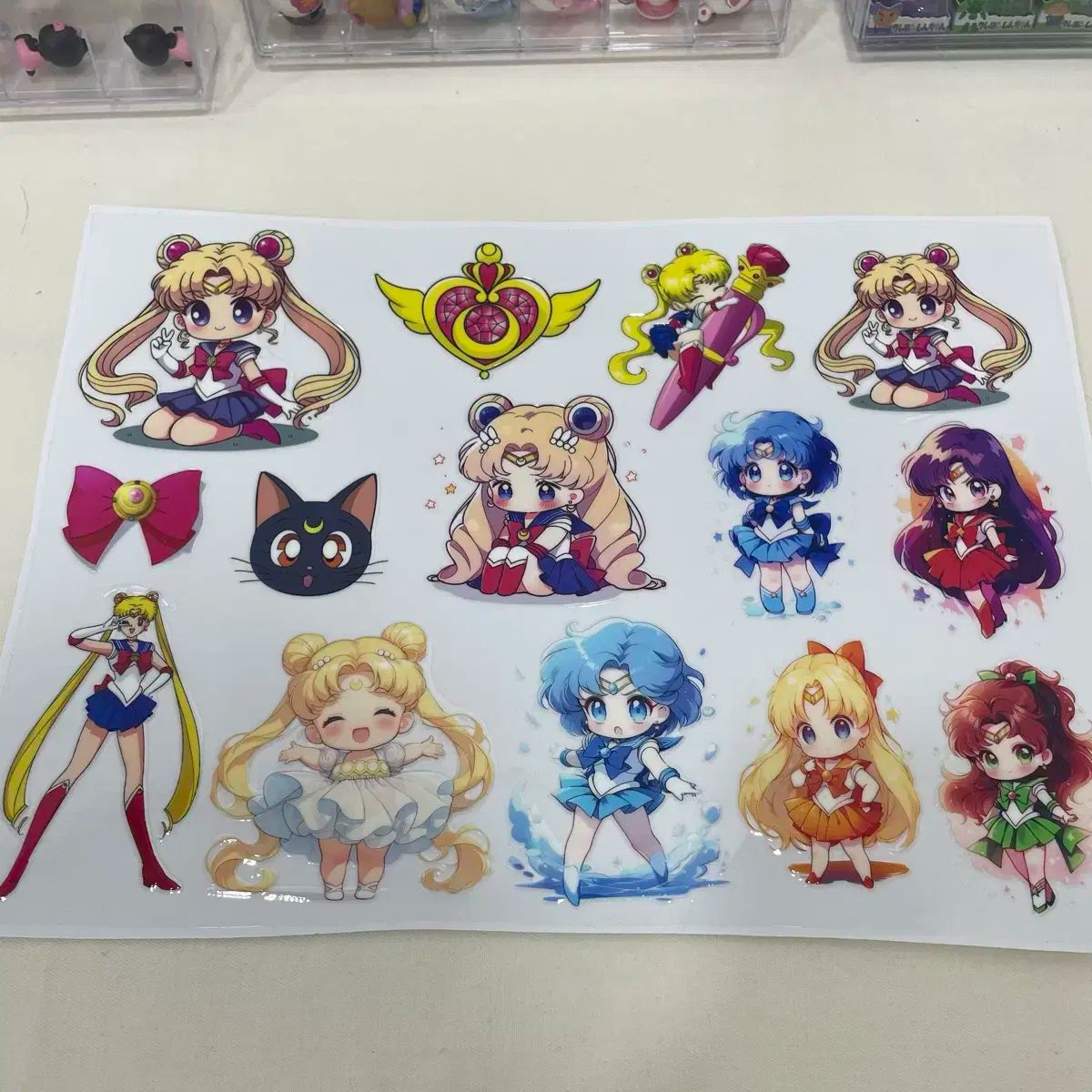 セーラームーン : 美少女戦士セーラームーン - 防水ステッカー 防水