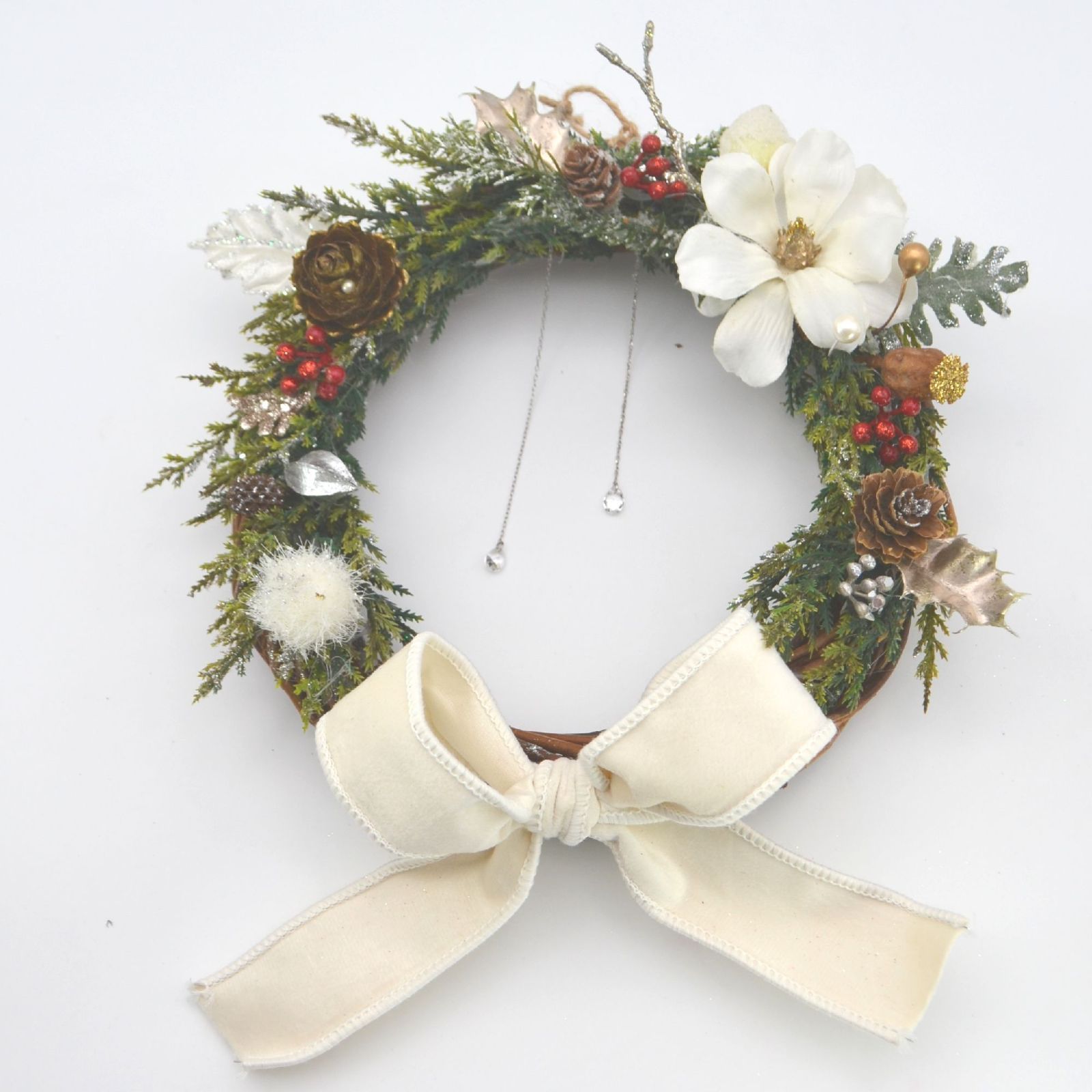 クリスマスローズ三日月型リース