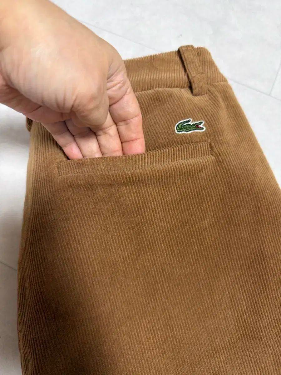 ワイルド パンツ