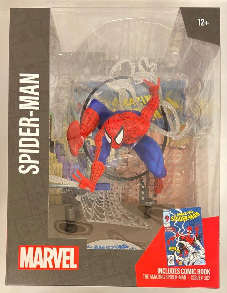 McFARLANE TOYS INCLUDES COMIC BOOK SPIDER-MAN