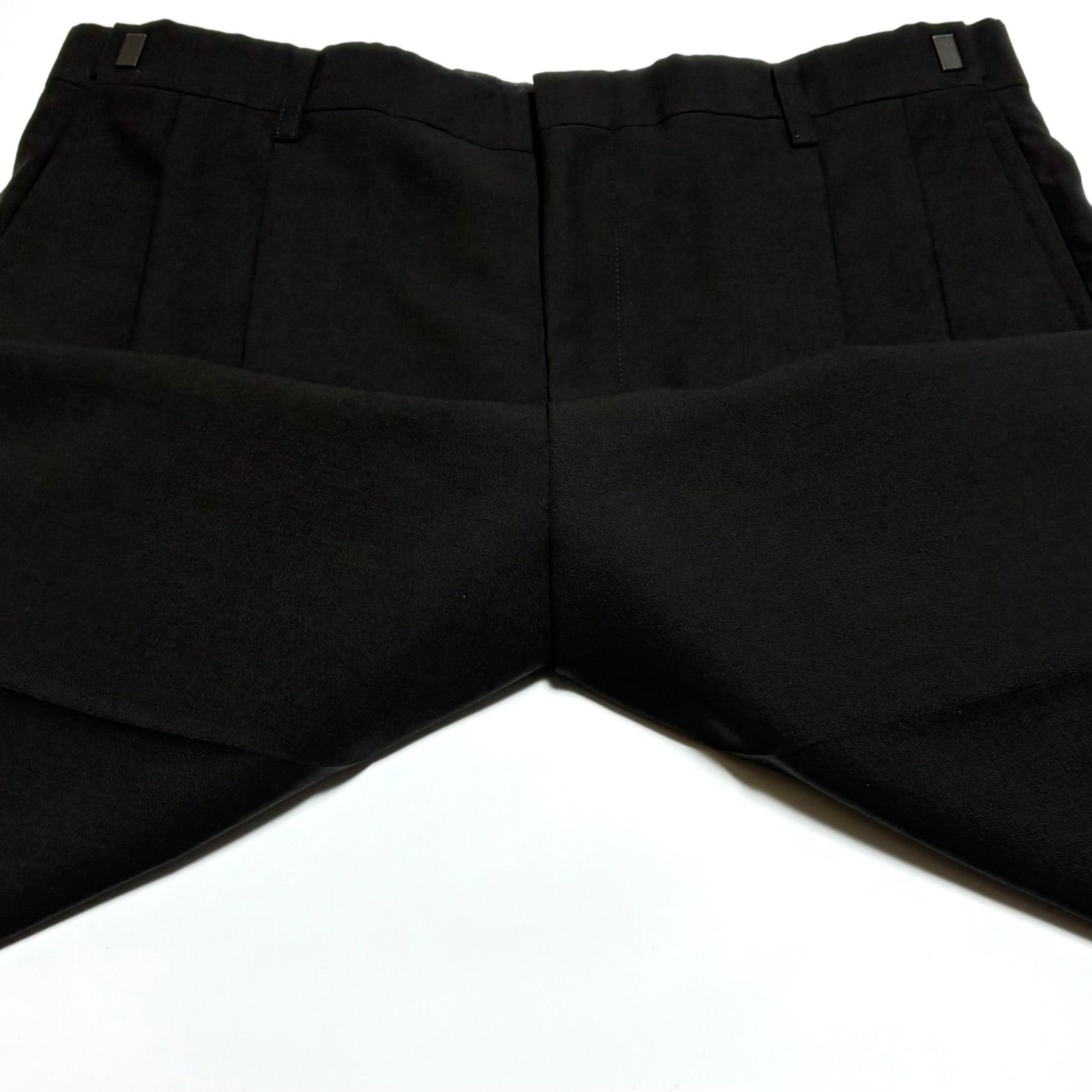 ブラックフォーマル スーツセットアップ