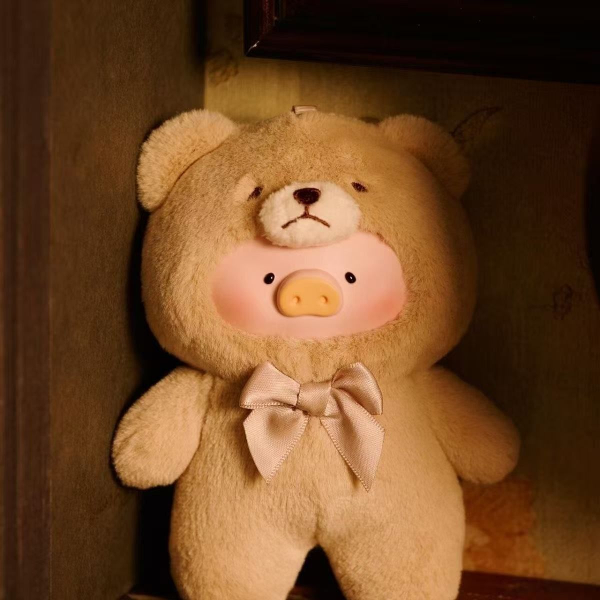 「ルル・ザ・ピギー：ヴィンテージ・テディ・ショップ」シリーズ ぬいぐるみボックス ルル・ザ・ピギー：ヴィンテージ・テディ・ショップ」シリーズ