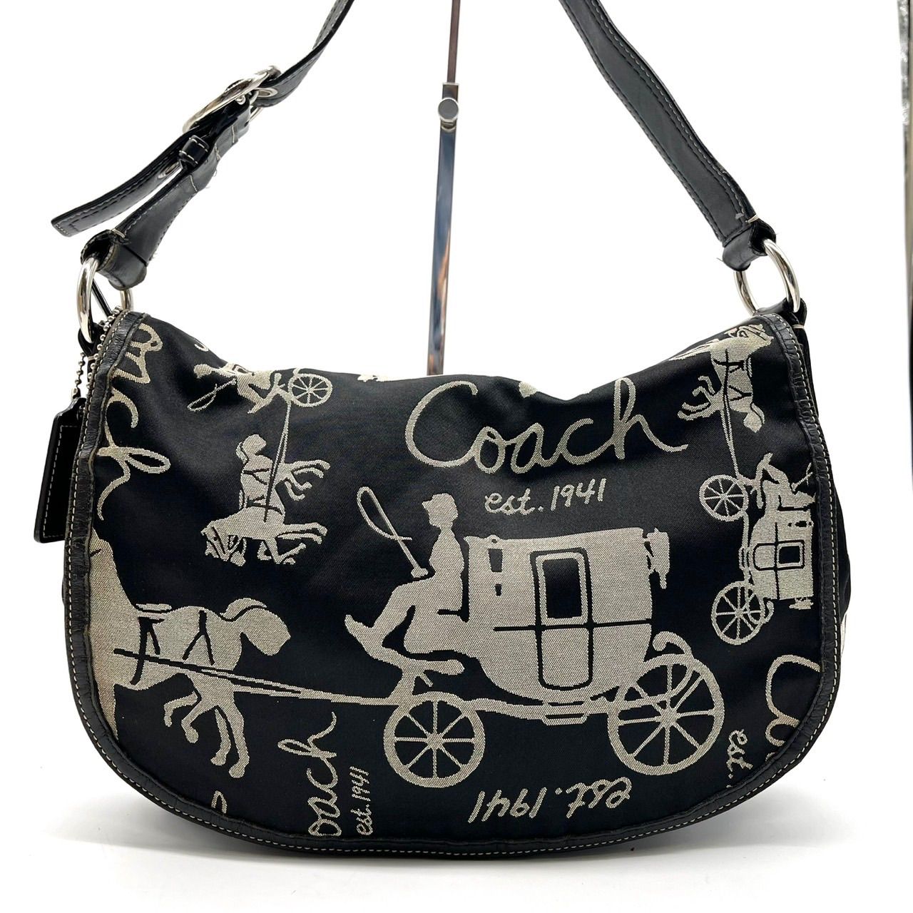 良品】coach y2k canvas design messenger shoulder bag コーチ ワン 