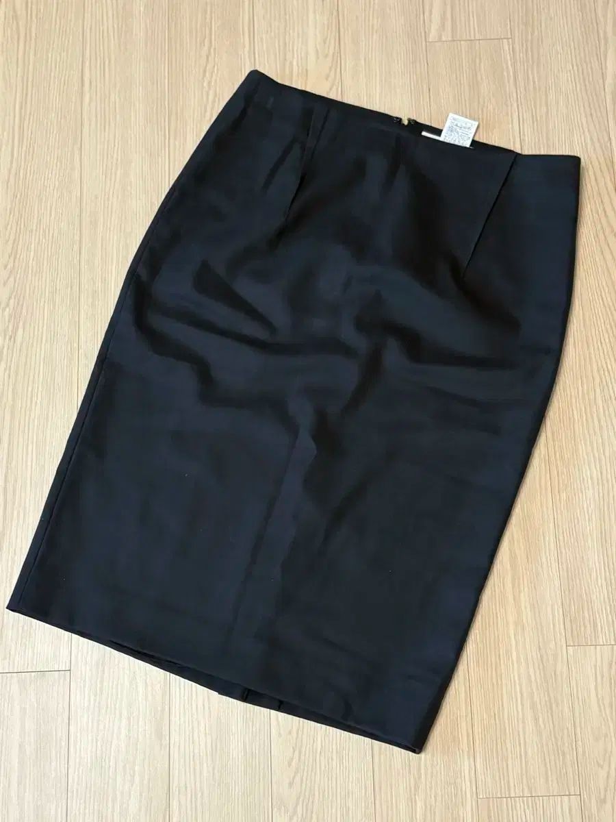 LEBEIGE Classic ブラック ミディ スカート 27-28 サイズ 現代百貨店 500 000 ウォン