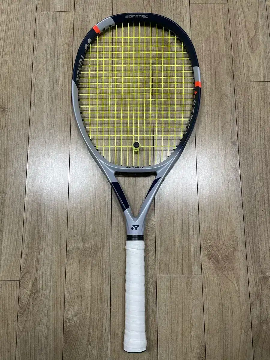 YONEX ヨネックス アストレル 105 テニスラケット