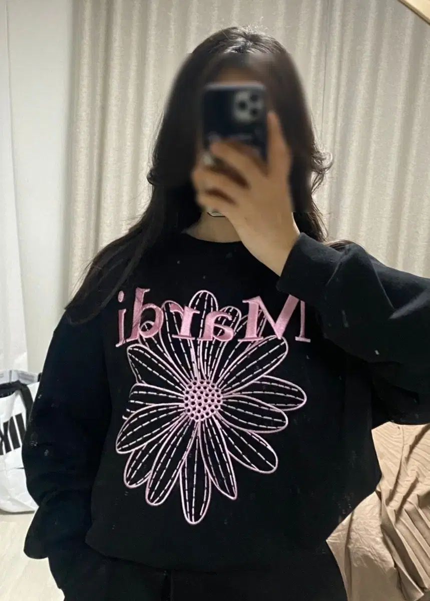 刺繍スウェット