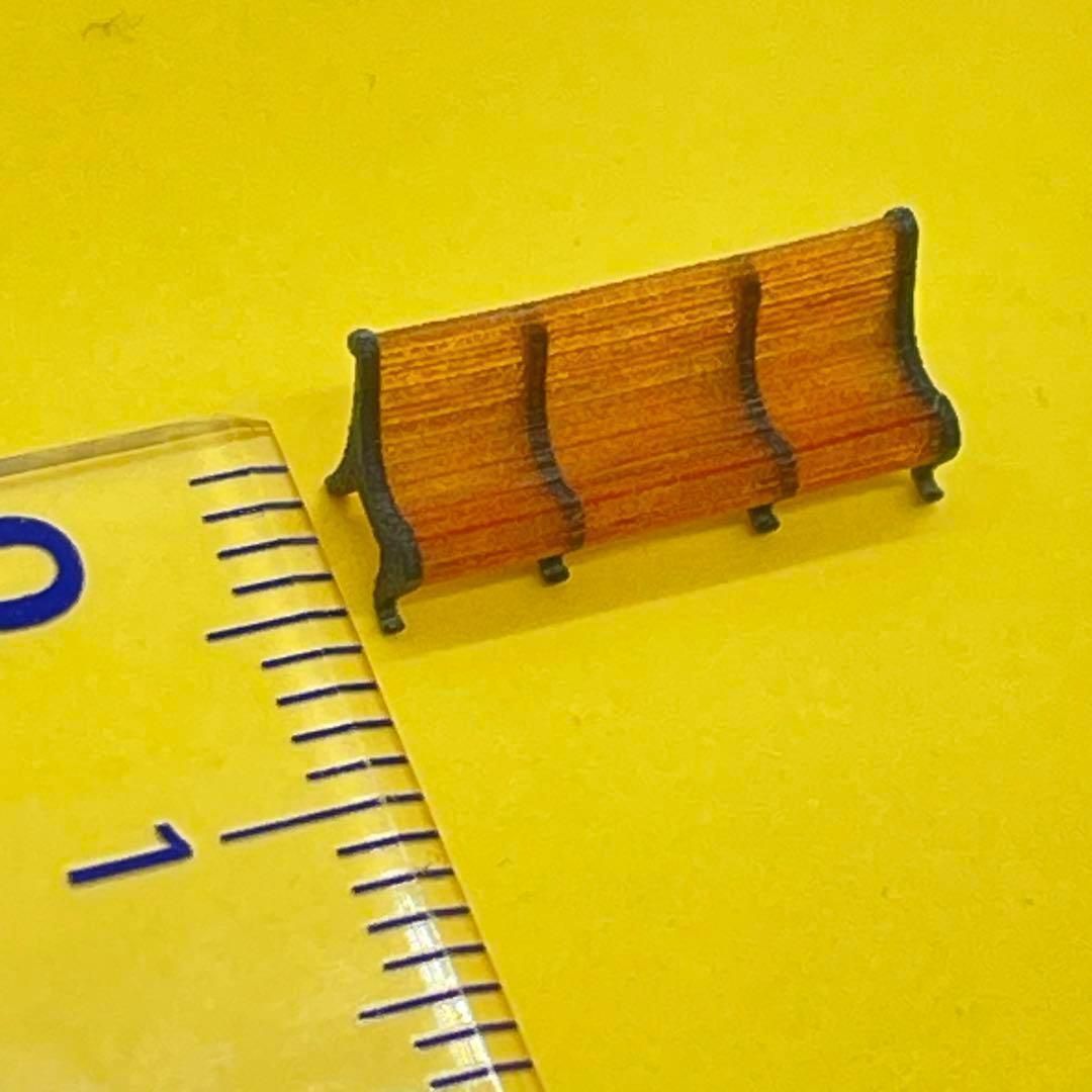 Nゲージ 1/150 ベンチ ミニチュア フィギュアに 1/64より小 - メルカリ