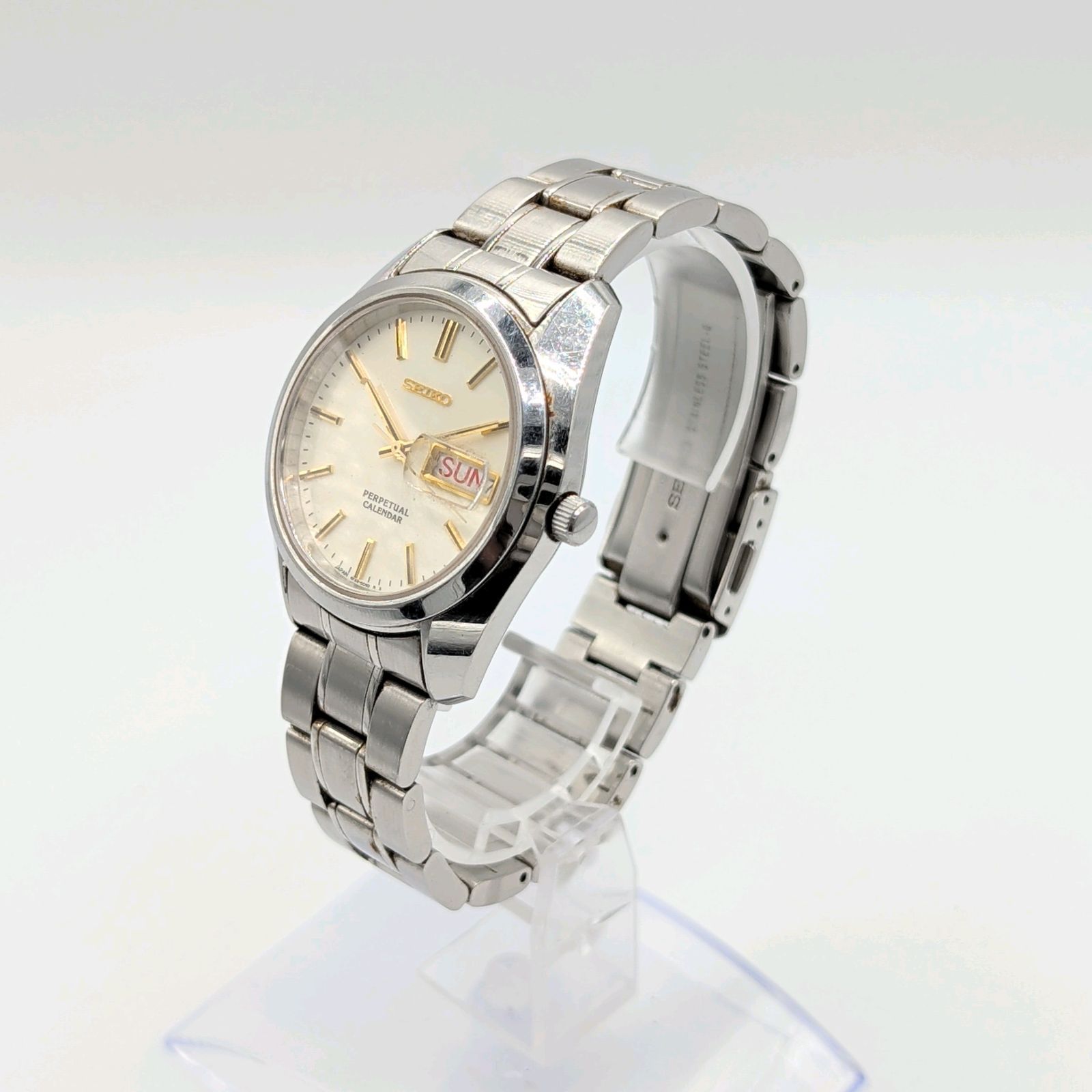 SEIKO PERPETUAL CALENDER 8F33-0040 Watch Men