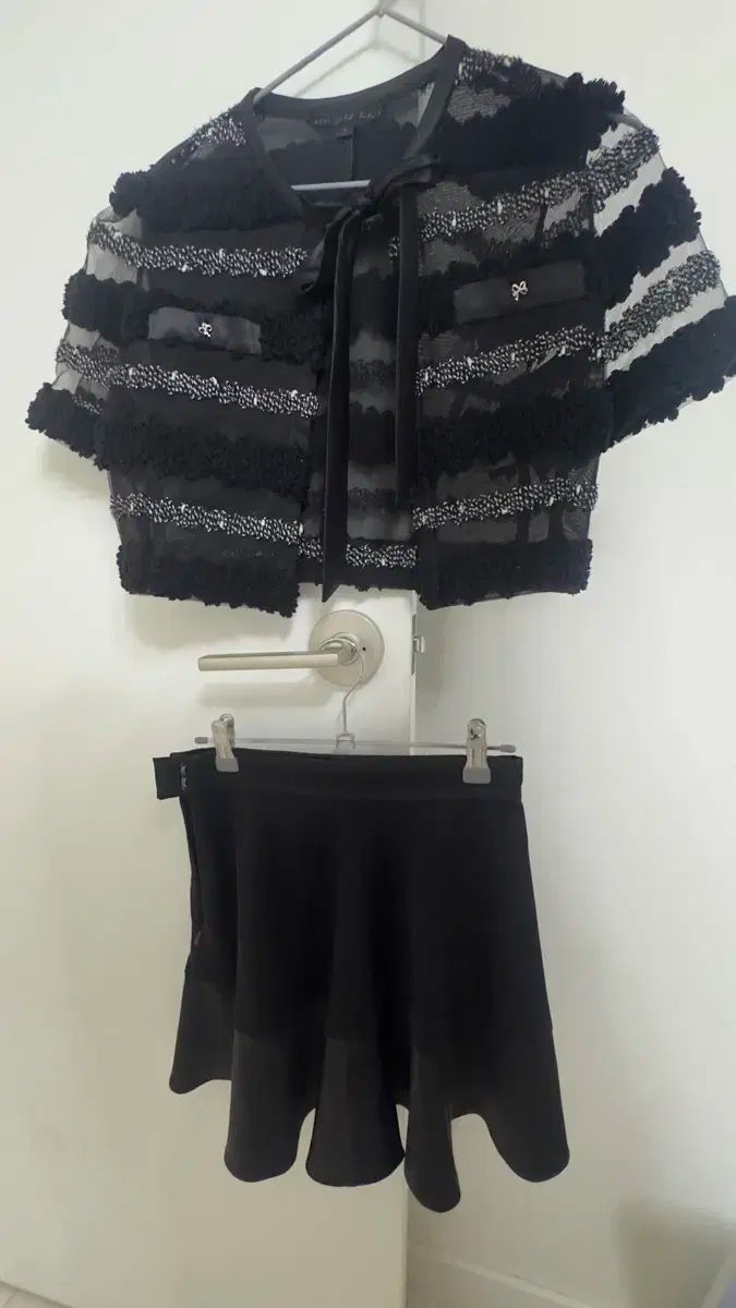 ジェイモン JAY ブラックローズ ROSE ルビー RUBY 半 반 jk set