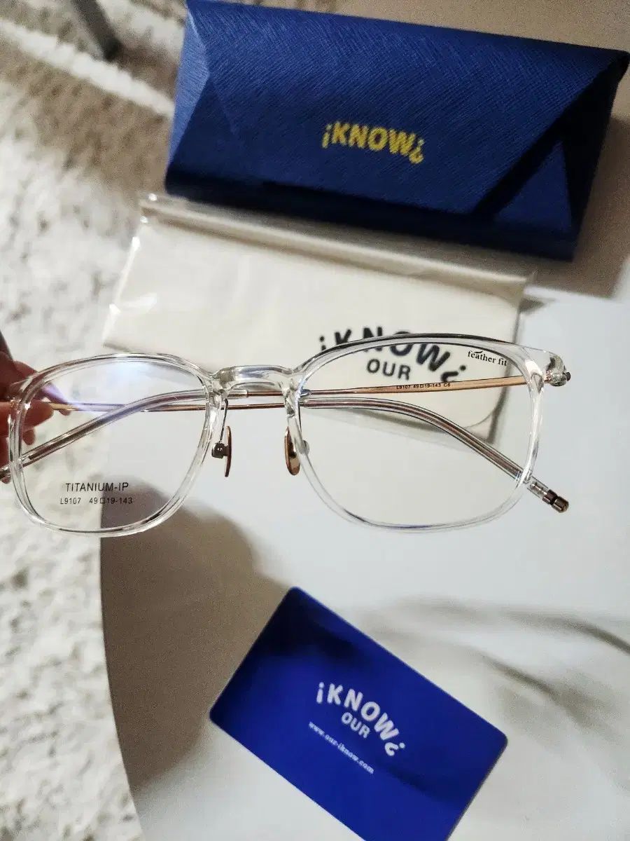 チタンメガネ クリアフレーム