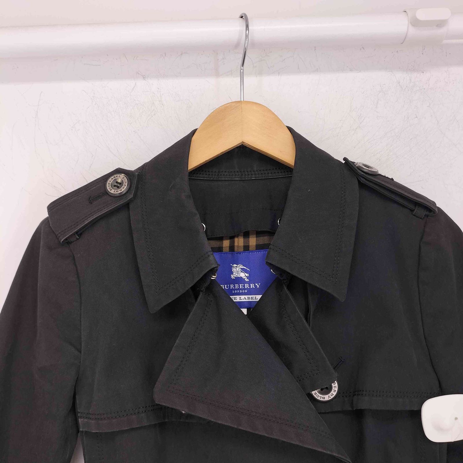 美品 バーバリーブルーレーベル トレンチコート ノバチェック ミドル丈 ショート バーバリーブルーレーベル BURBERRY BLUE LABEL 裏地ノバチェック