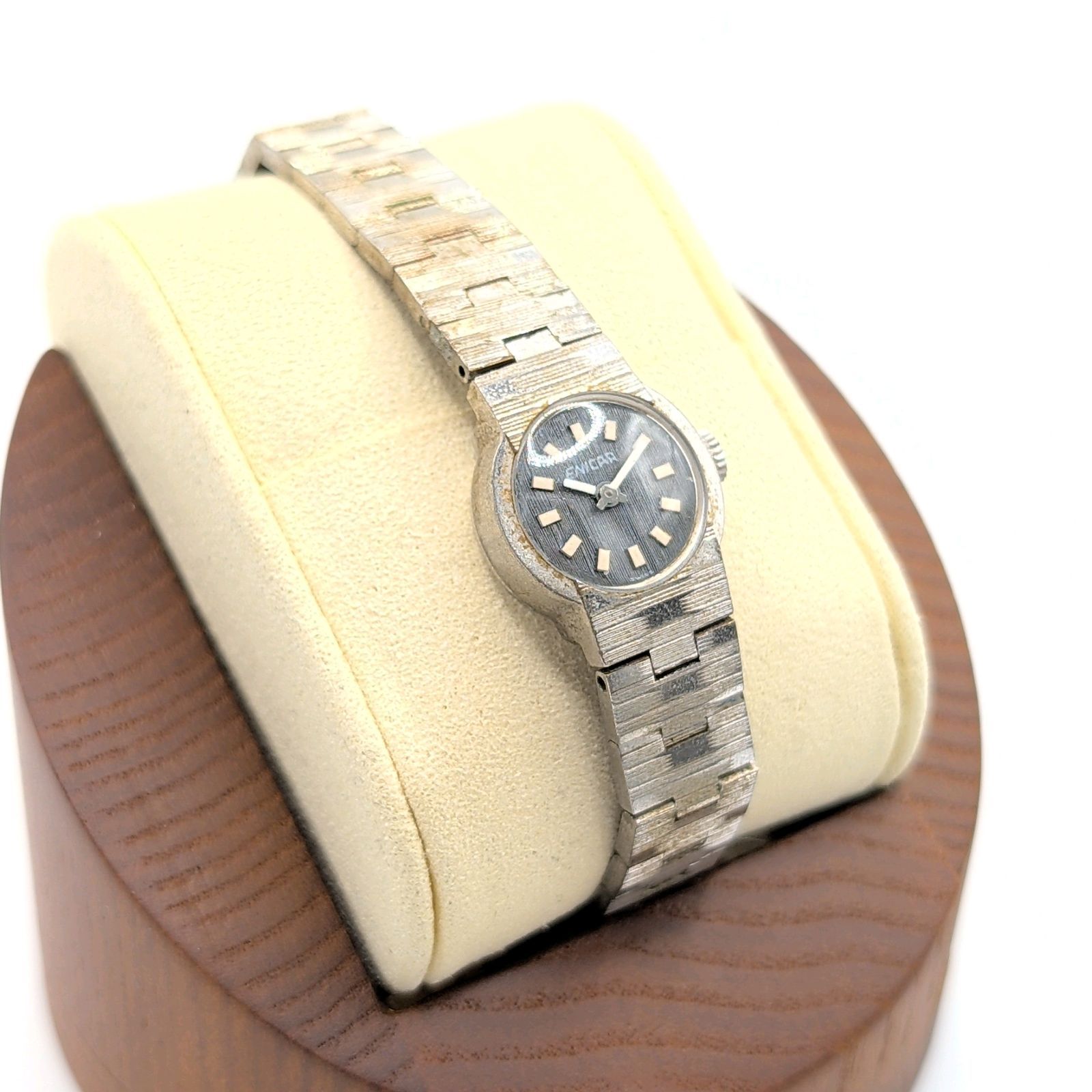 ENICAR Watch Ladies Hand-Winding Round Silver Y2K 00S Vintage