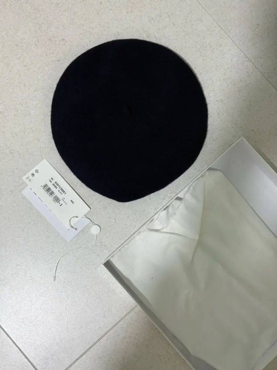 高い持続性の メゾンマルジェラ スティッチ ウール ベレー帽 ネイビー