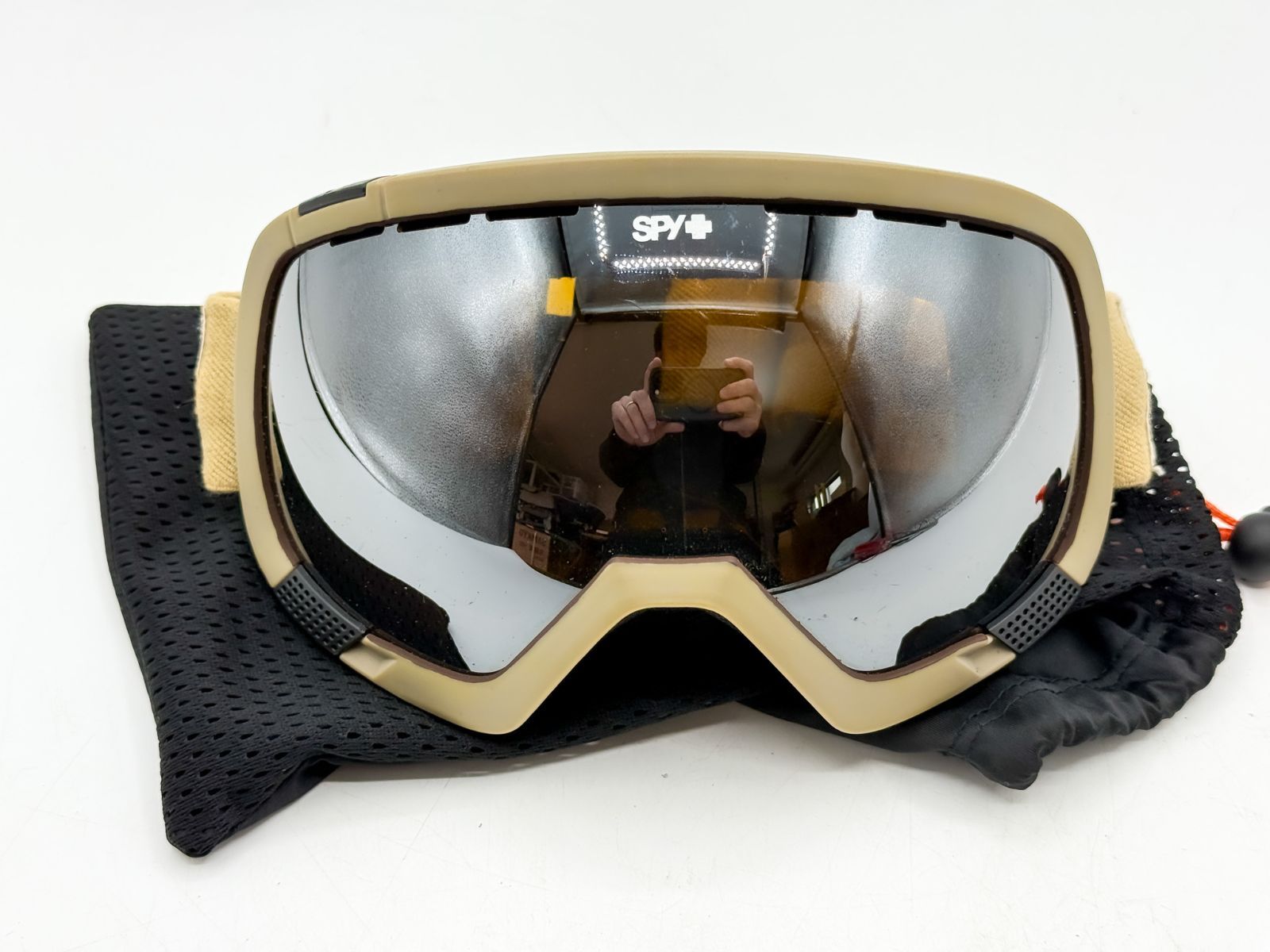 SPY+ ゴーグル ベージュ系 ミラー仕様 レンズ傷あり 中古品 - メルカリ