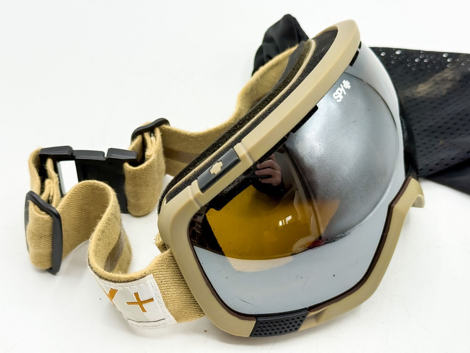 SPY+ ゴーグル ベージュ系 ミラー仕様 レンズ傷あり 中古品 - メルカリ