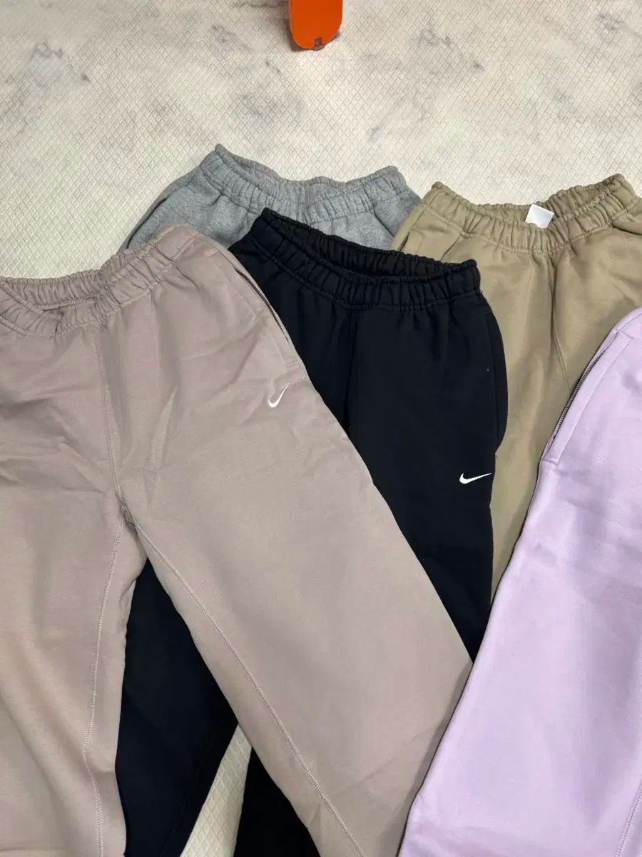 ナイキ NRG ソロスウッシュ トレーナー パンツ 5枚