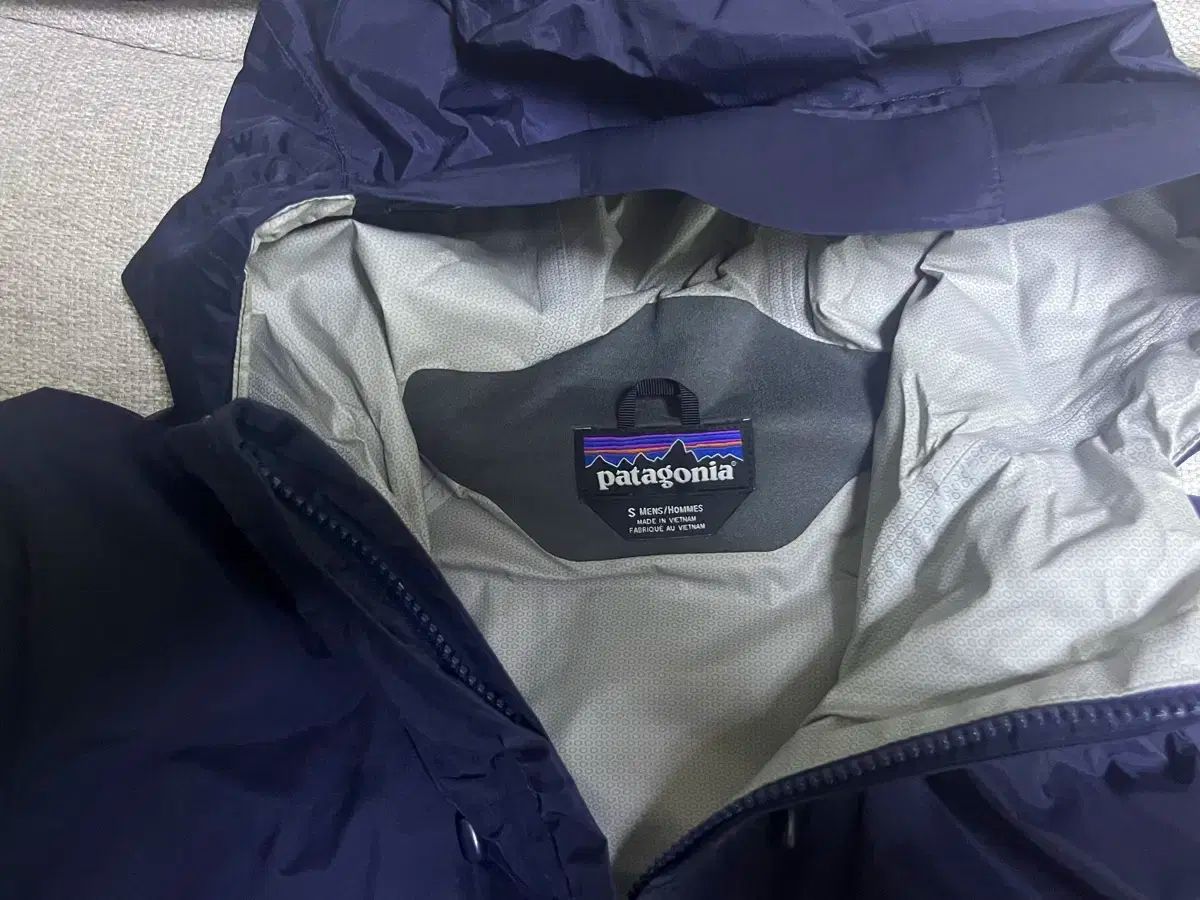 パタゴニア トレントシェル Sサイズ