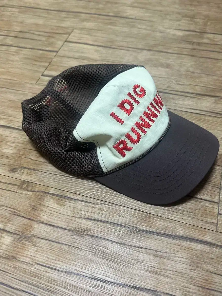 アレックス ジョーノ ベースボールキャップ トラッカーハット ブラウン