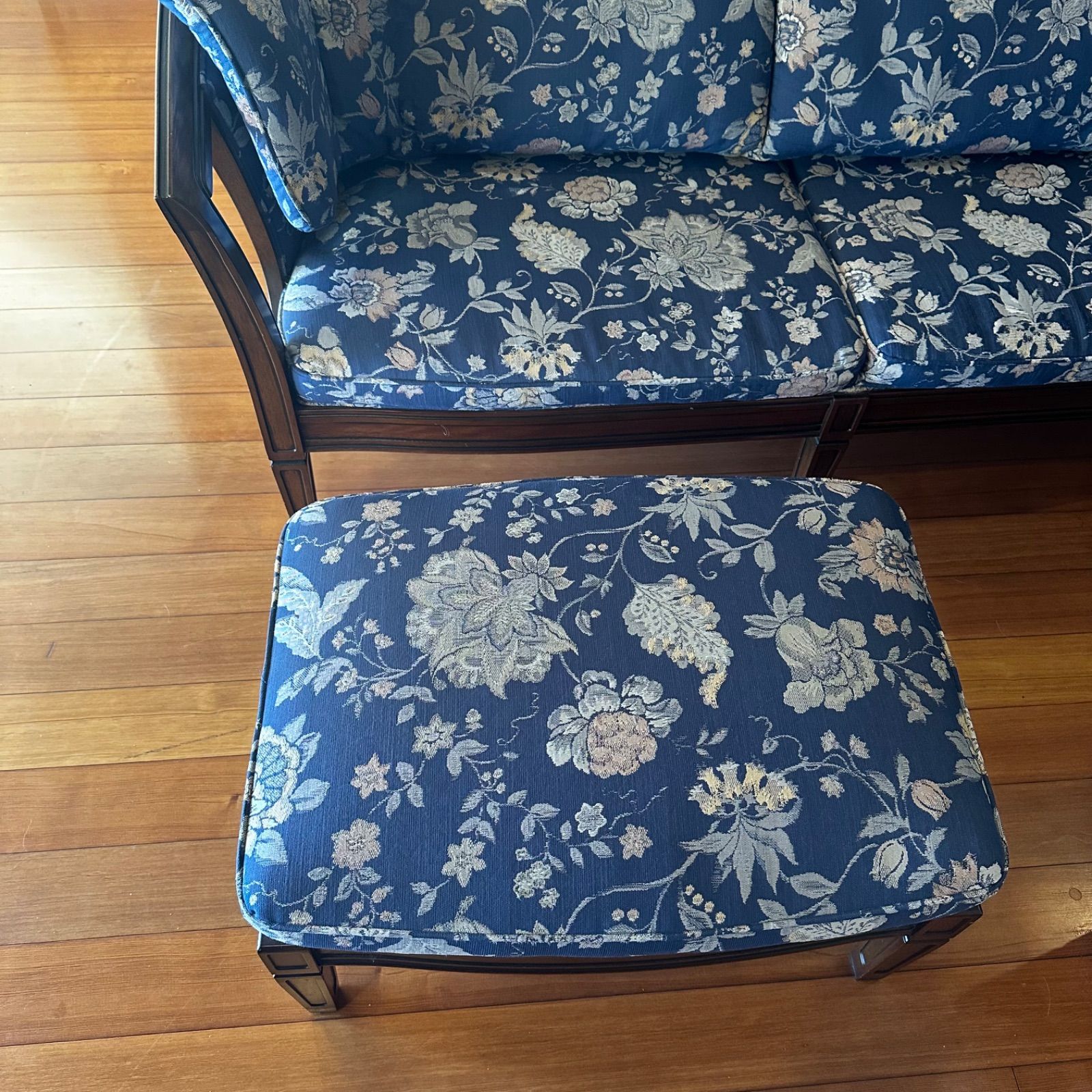 マルニ木工 地中海ロイヤル アームチェア 2人/3人掛け オットマン付き