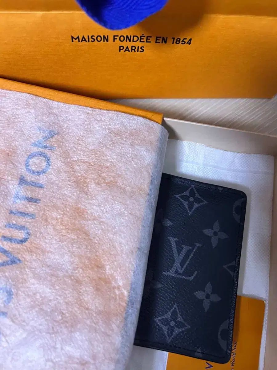 ルイヴィトン モノグラム カードウォレット ブラック